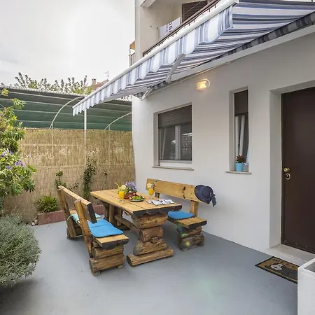 Lusea Apartment