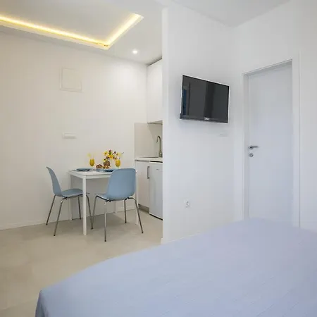 Lusea Apartman *